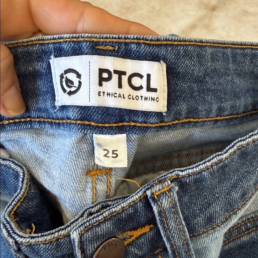 PTCL Women's Flare Jeans in Blue with Dark Pockets size 25 - Picture 10 of 14